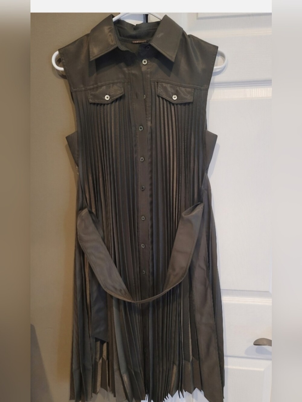 Elie Tahari Pleated Shirt Dress Olive Green Medium Belted Sleeveless Designer
